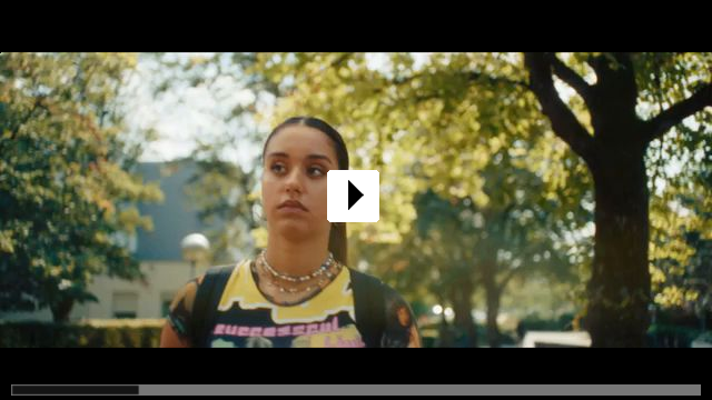 Zum Video: Pferd am Stiel - Ein Hobby-Horsing-Abenteuer