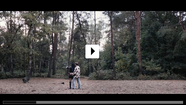 Zum Video: Billie