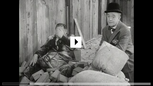 Zum Video: Laurel & Hardy