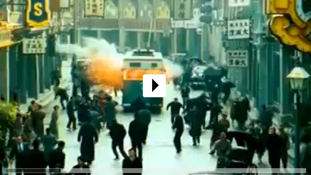 Zum Video: Legend of the Fist: The Return of Chen Zhen