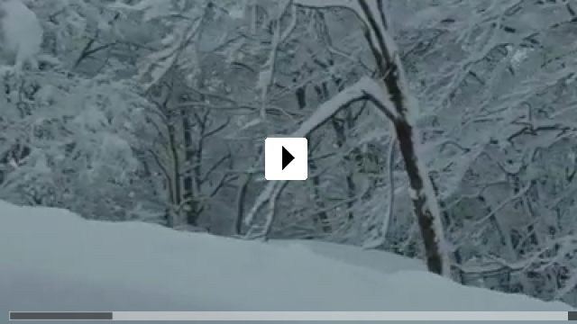Zum Video: Unter Schnee